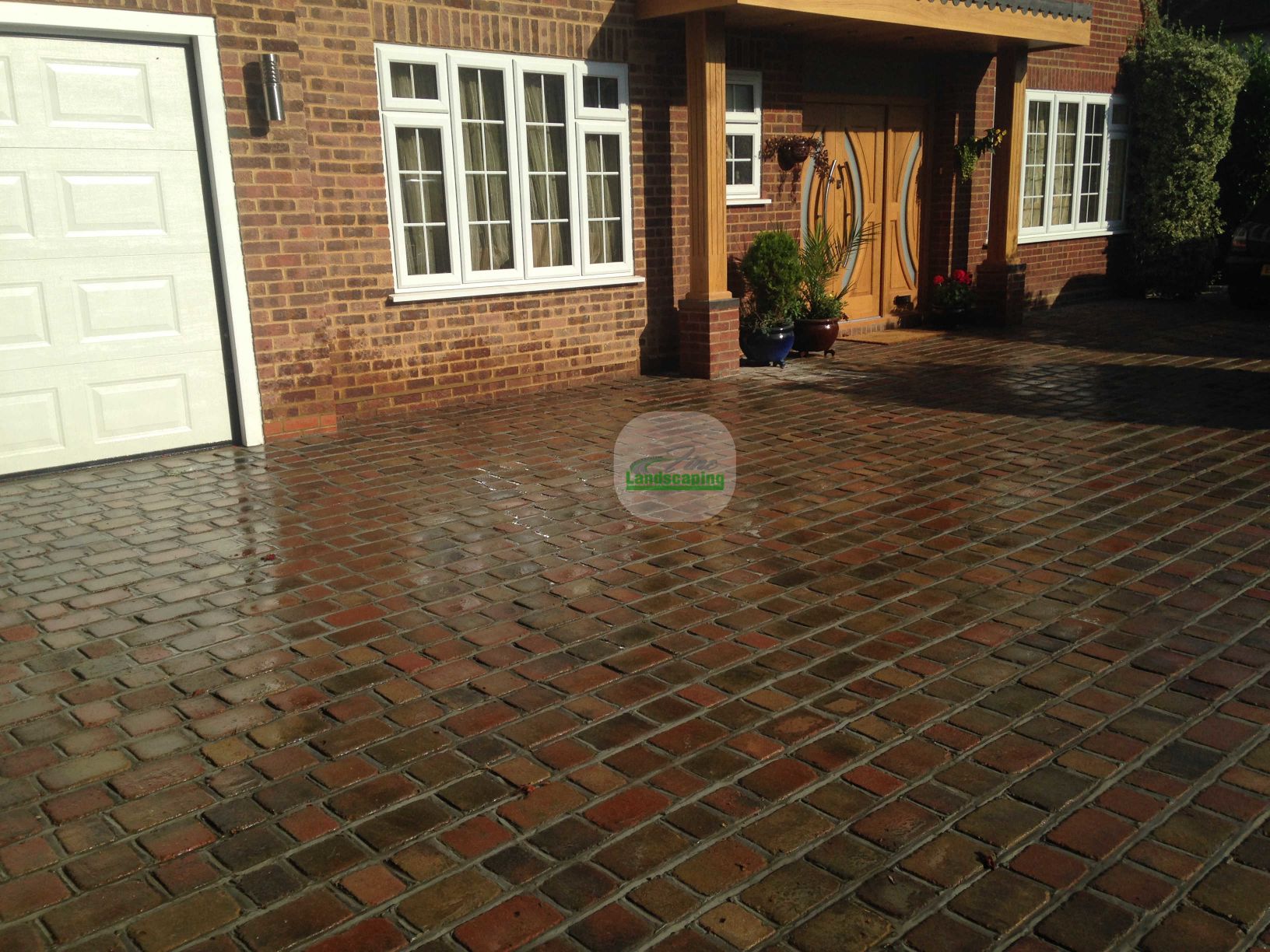 BLOCK PAVING 